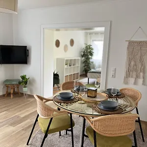 Apartment Korbstadt-villa Rattan-design Mit Balkon, Garten, Arbeitsplatz, Kueche, Lichtenfels (Bavaria)